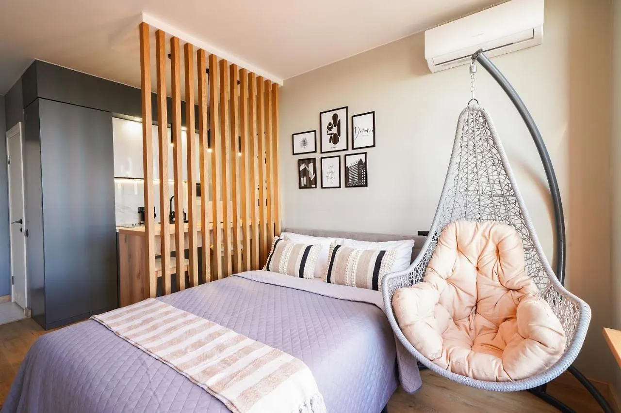 Myfreedom Апартаменти Метро Почайна, Оболонь Kiew Apartment