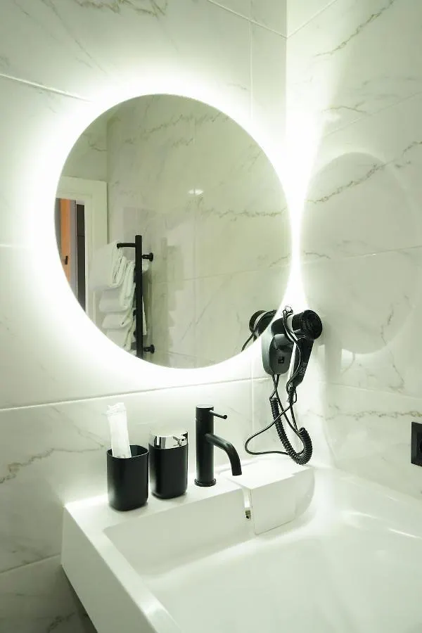Apartment Myfreedom Апартаменти Метро Почайна, Оболонь Kiew Ukraine